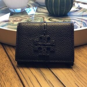 100% Leather McGraw Bi-Fold Wallet